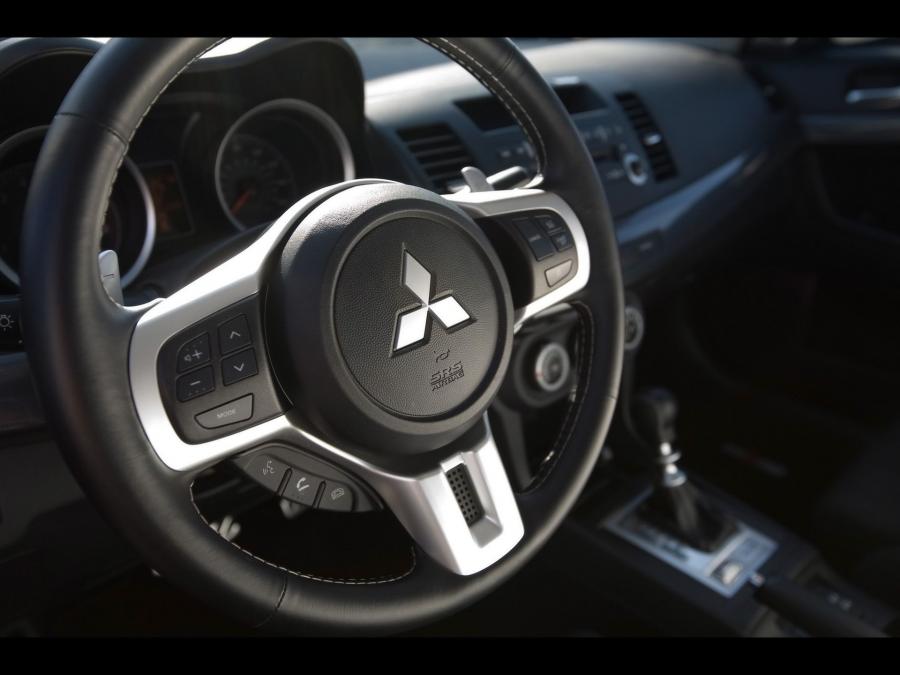  Mitsubishi Lancer Ralliart 2008 года  (фото 3 из 24)